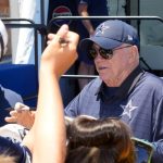 Jerry Jones says ‘so much for’ deal in writing with Parsons